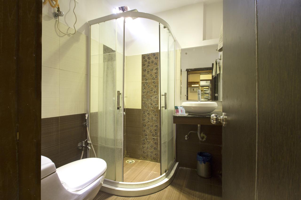 Oyo 984 Hotel Gn International Lalaguda Екстер'єр фото
