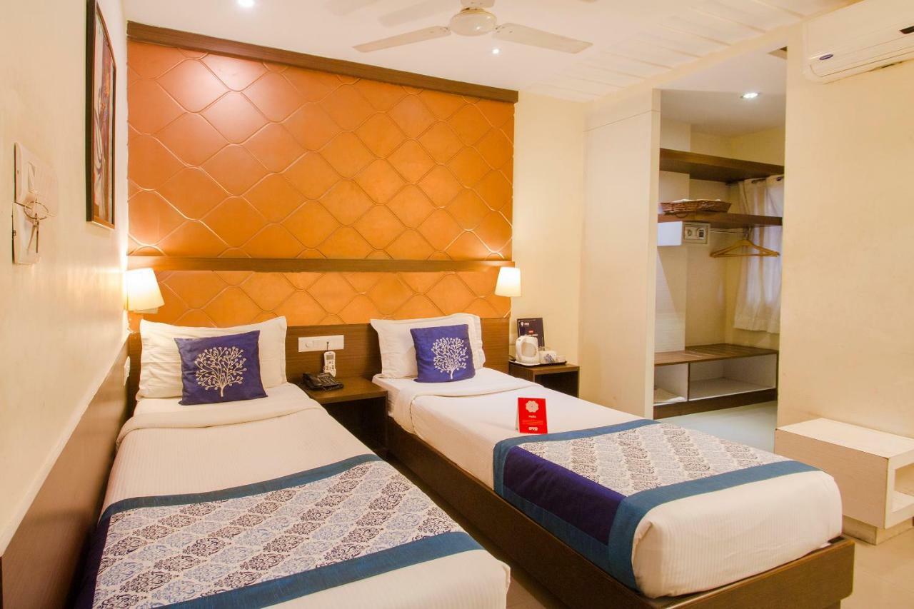 Oyo 984 Hotel Gn International Lalaguda Екстер'єр фото